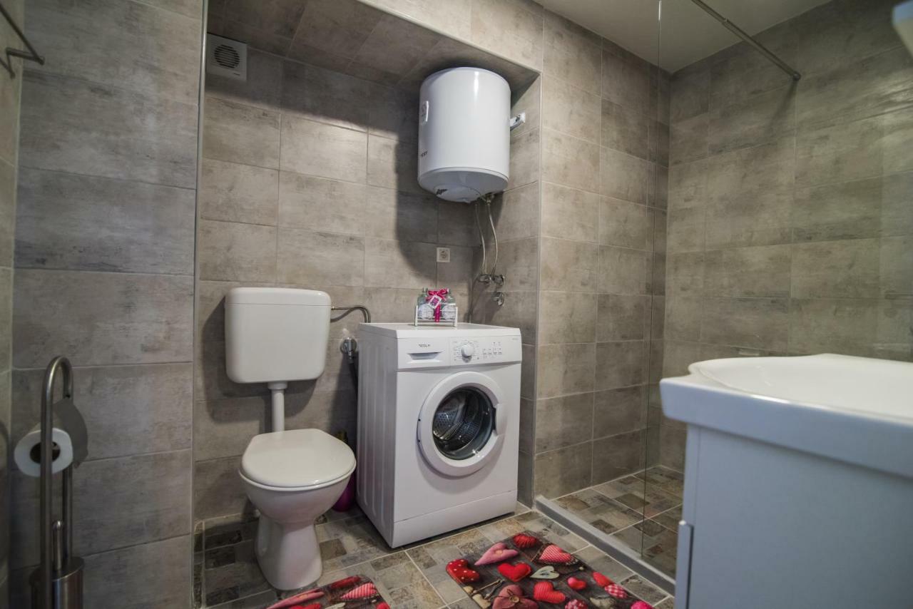 Love Apartments Мостар Стая снимка